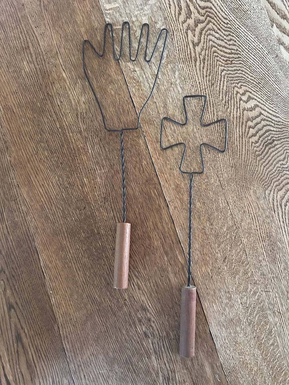 Vintage Primitive Wire Wood Handle Rug Beater Hand and Cross Set